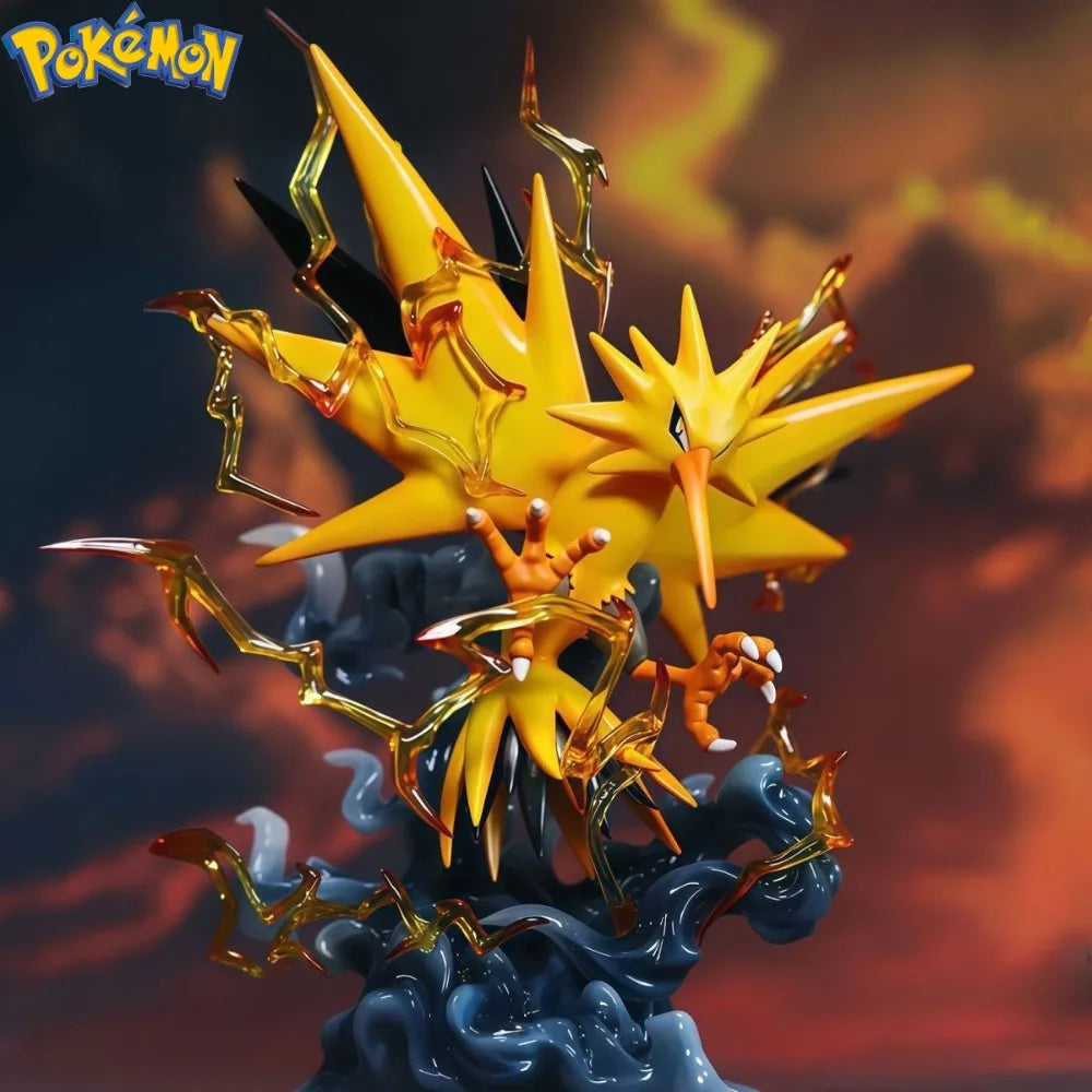 Figura detalhada de Zapdos com cerca de 15.5cm, perfeita para colecionadores e fãs do universo Pokémon.