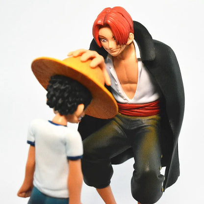 Colecionável de One Piece 18cm com detalhamento incrível para fãs e colecionadores.