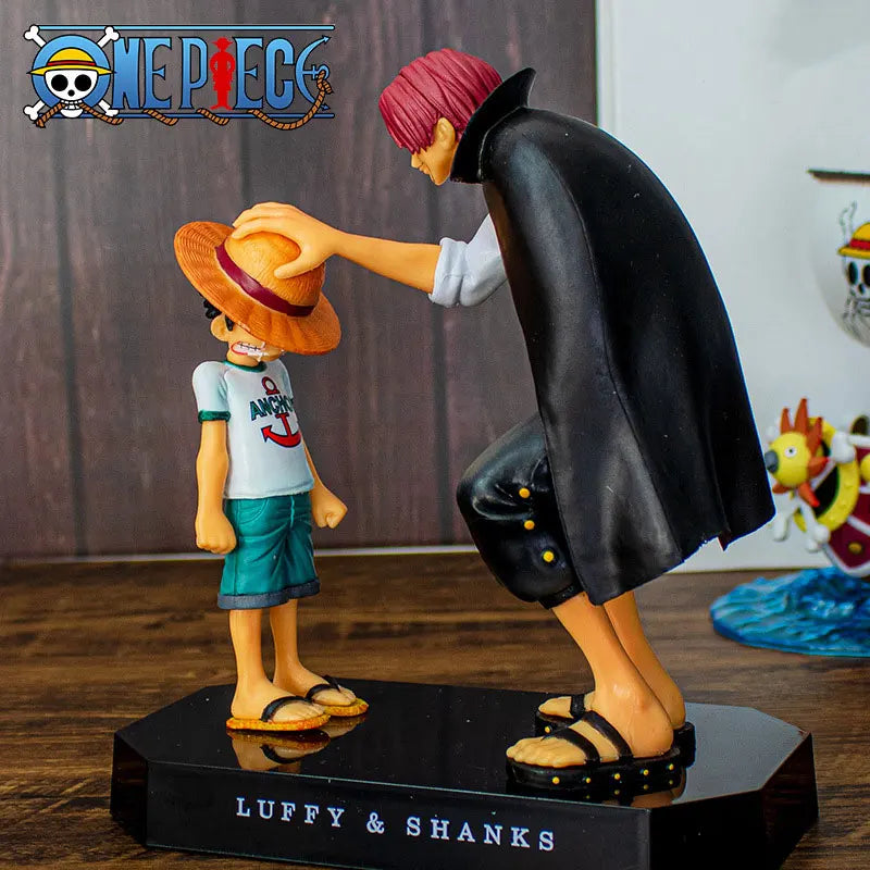 Colecionável de One Piece 18cm com detalhamento incrível para fãs e colecionadores.